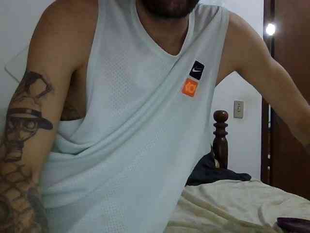 Modelo: Bellaebello11br