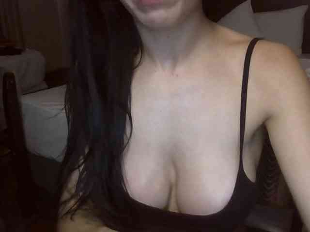 Model: Bellaebello11br