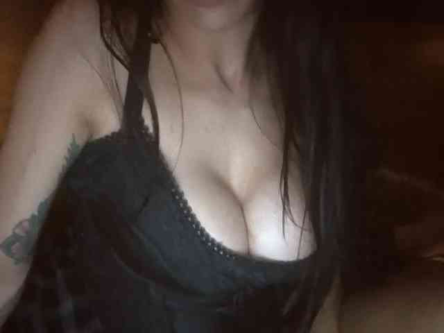 Modelo: Bellaebello11br
