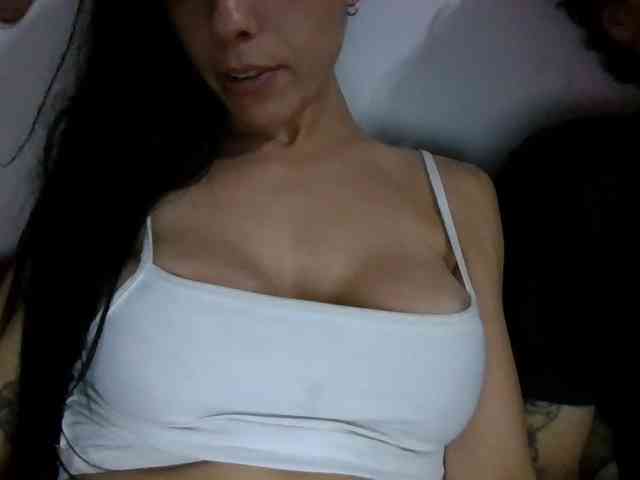 Modelo: Bellaebello11br