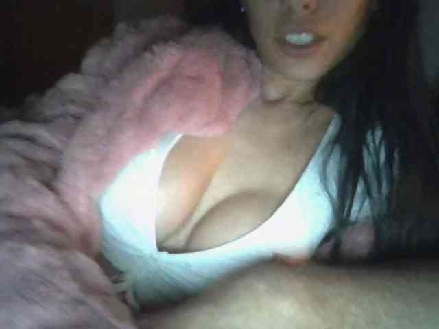 Modelo: Bellaebello11br