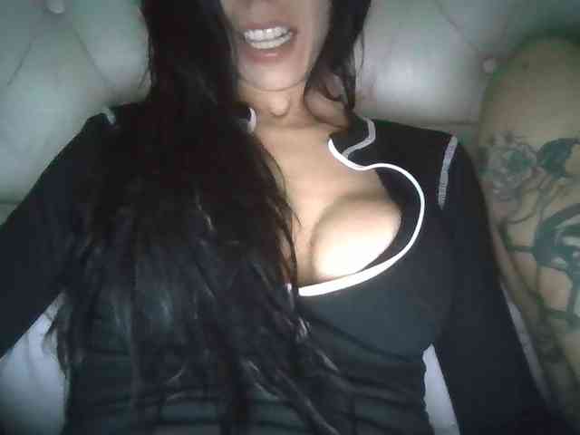 Modelo: Bellaebello11br