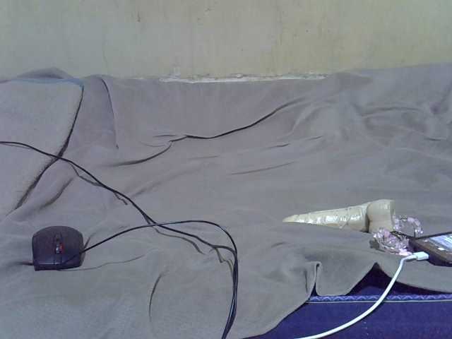 LovelyLiz254 live cam on BongaCams