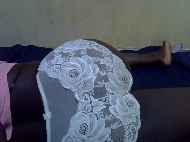 LovelyLiz254 live cam on BongaCams