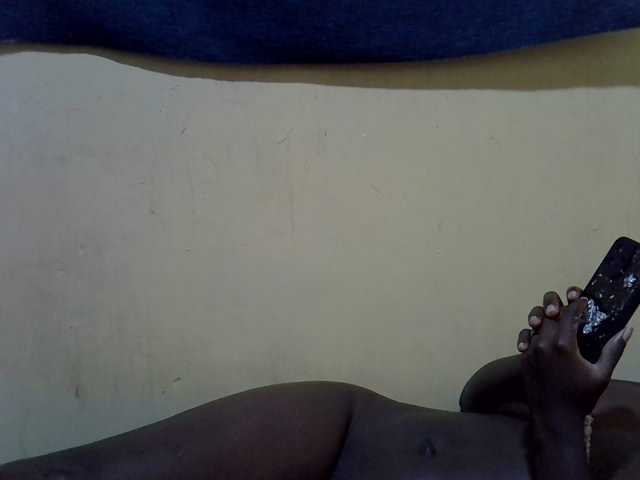 LovelyLiz254 live cam on BongaCams
