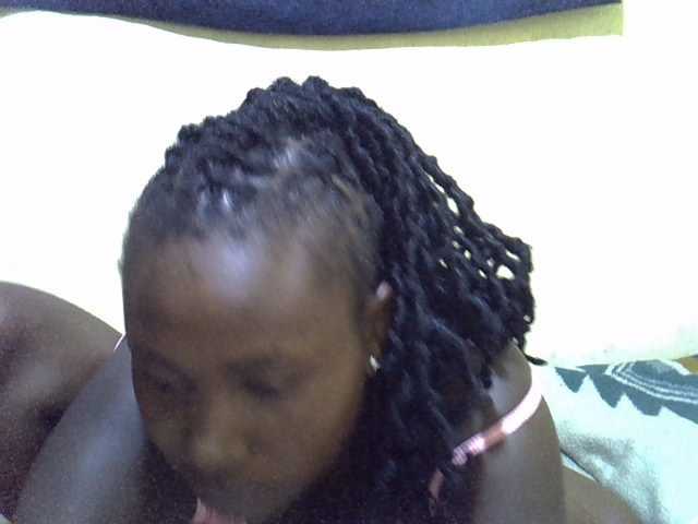 LovelyLiz254 live cam on BongaCams