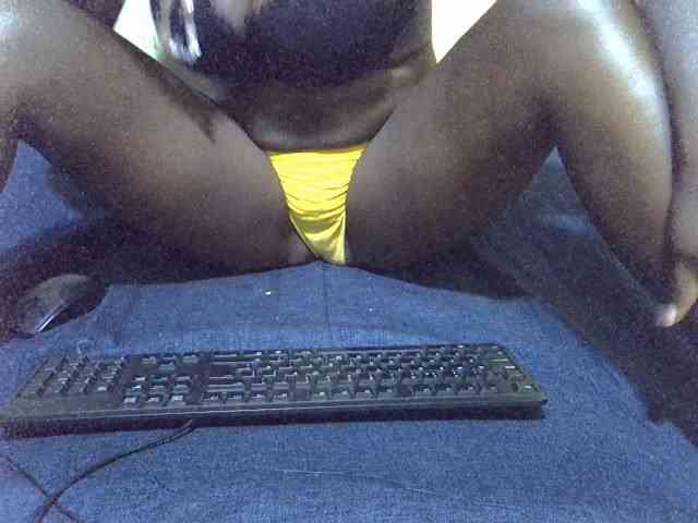 LovelyLiz254 webcam
