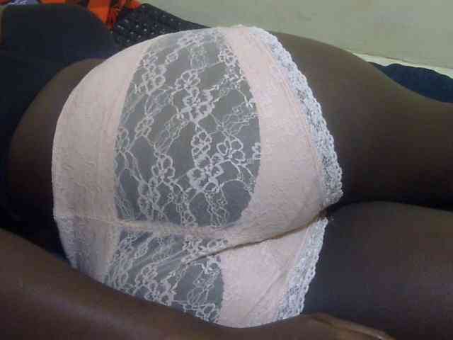 LovelyLiz254 webcam