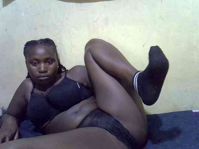 LovelyLiz254 webcam