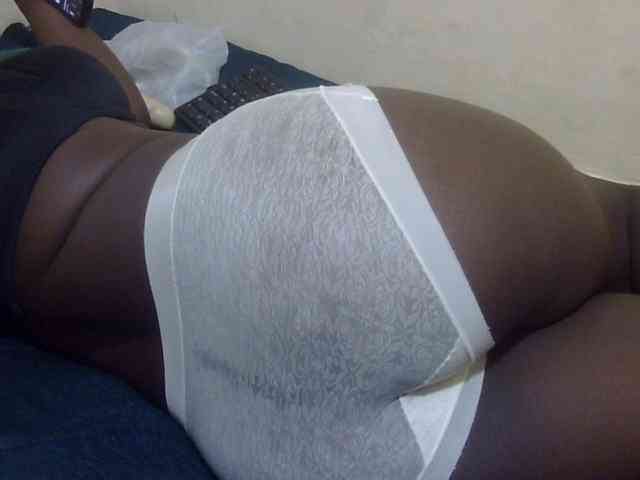 LovelyLiz254 webcam