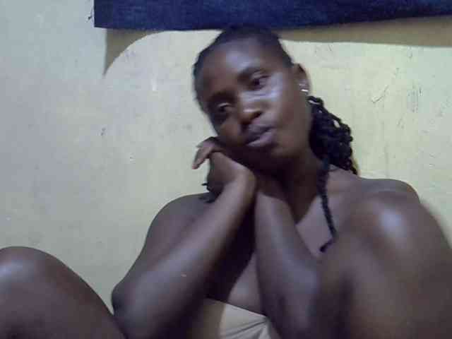 LovelyLiz254 webcam