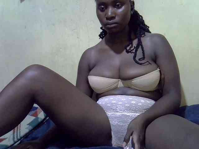 LovelyLiz254 webcam