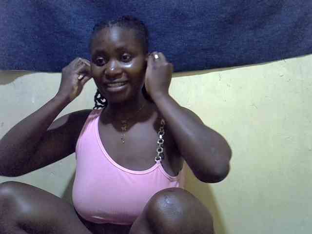 LovelyLiz254 webcam