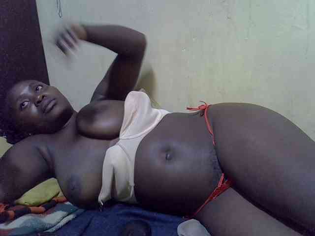 LovelyLiz254 webcam