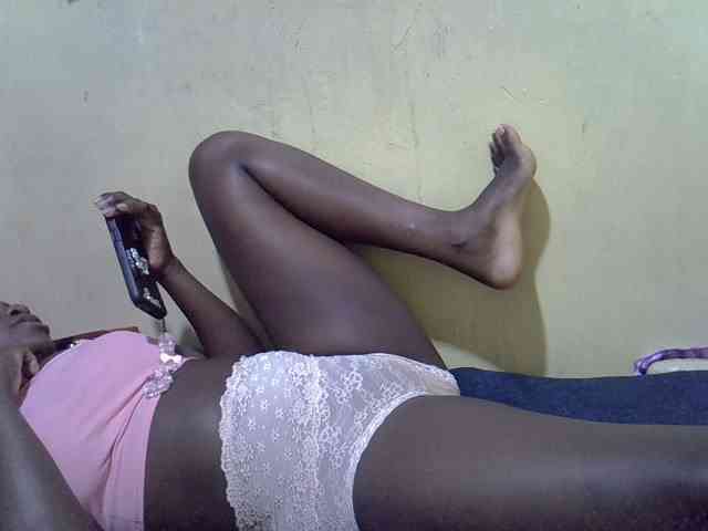 LovelyLiz254 webcam