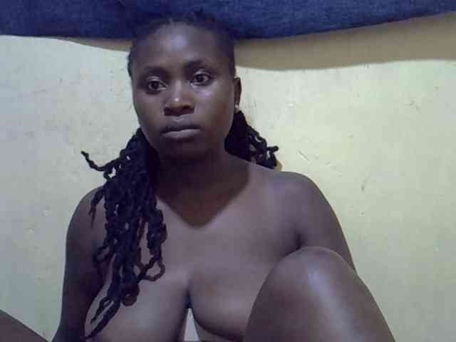 LovelyLiz254 webcam