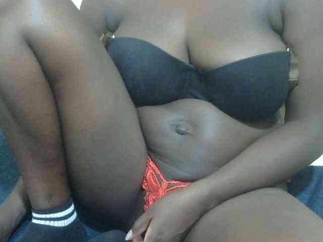 LovelyLiz254 webcam