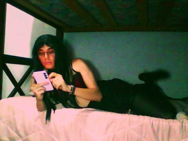 Missvero, 20 y/o - Live Cam on BongaCams