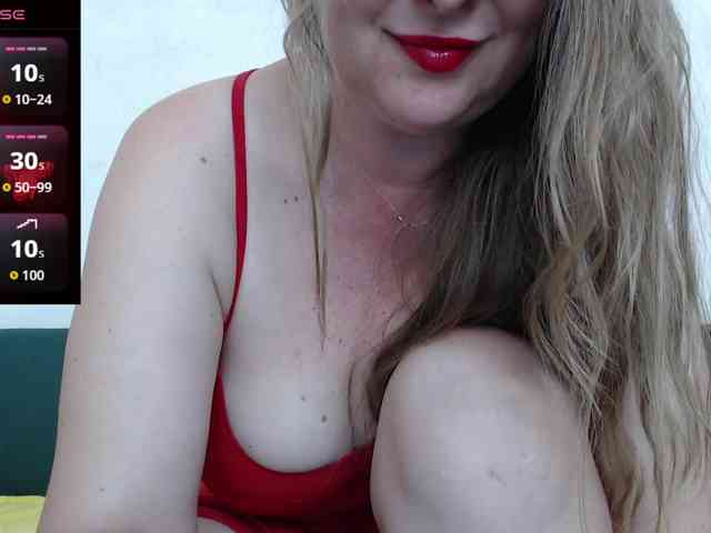 AmelliaWhite webcam