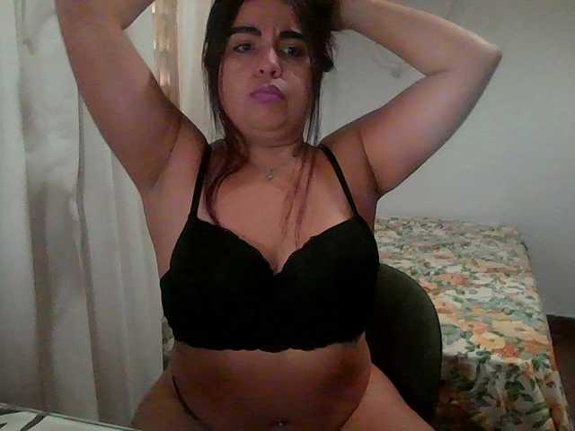 bettycole live cam on BongaCams