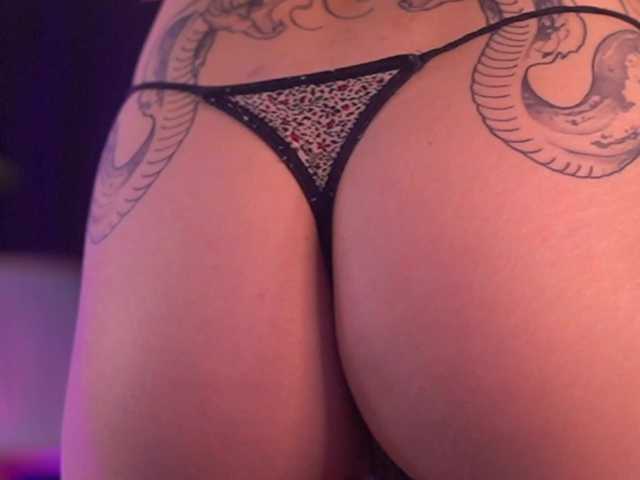 AlaraMyst live cam on BongaCams