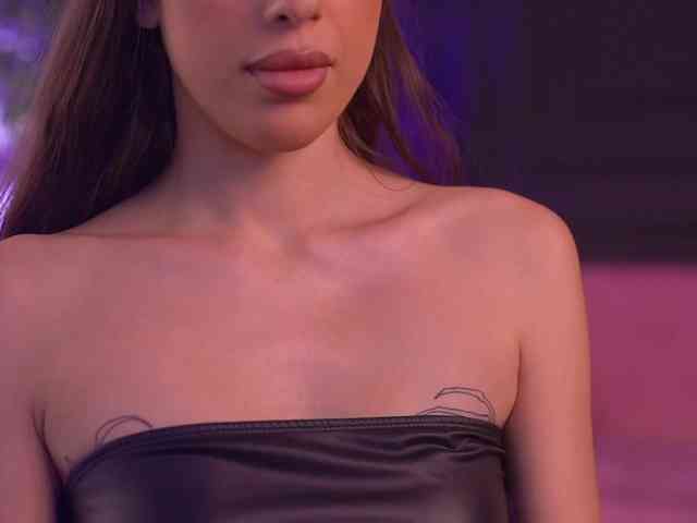 AlaraMyst Sex Cam Show