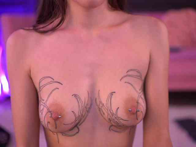 AlaraMyst Sex Cam Show
