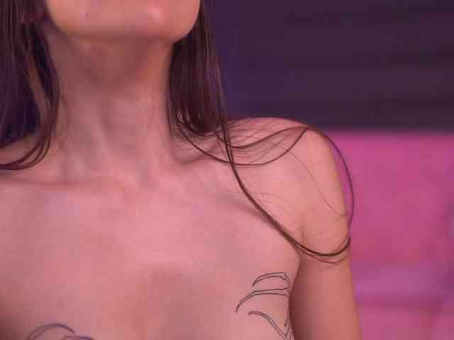 AlaraMyst Sex Cam Show