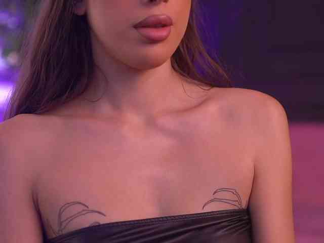 AlaraMyst Sex Cam Show