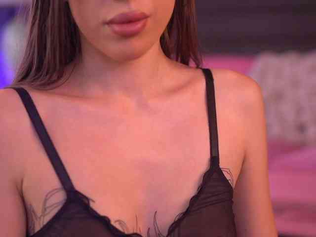 AlaraMyst Sex Cam Show