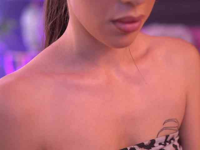 AlaraMyst Sex Cam Show