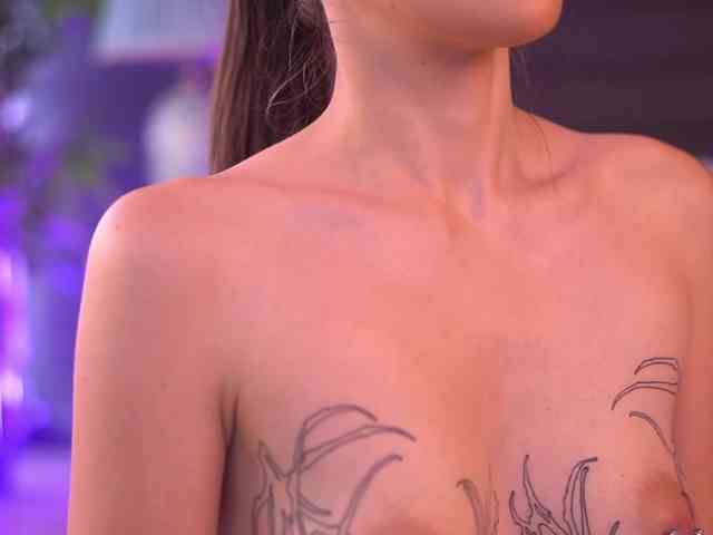 AlaraMyst Sex Cam Show