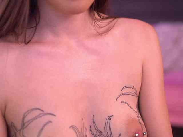 Modella: AlaraMyst