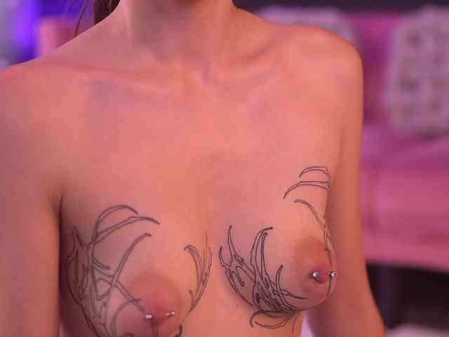 AlaraMyst Sex Cam Show