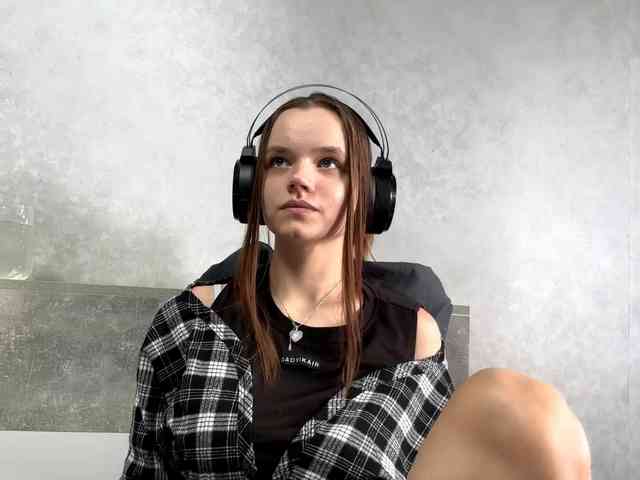 QueenieStuber webcam