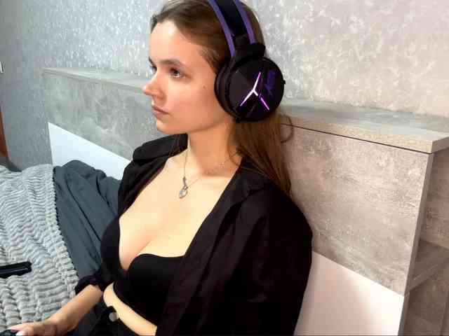QueenieStuber webcam