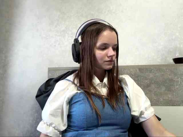 QueenieStuber webcam