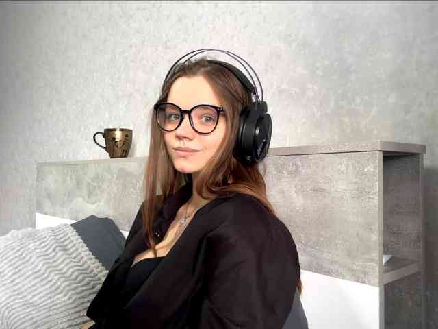 QueenieStuber webcam