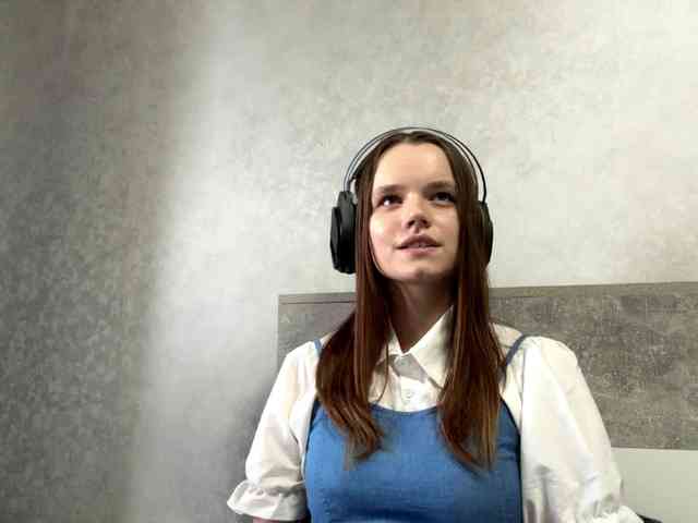 QueenieStuber webcam