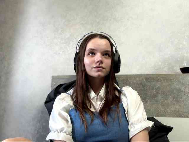 QueenieStuber webcam