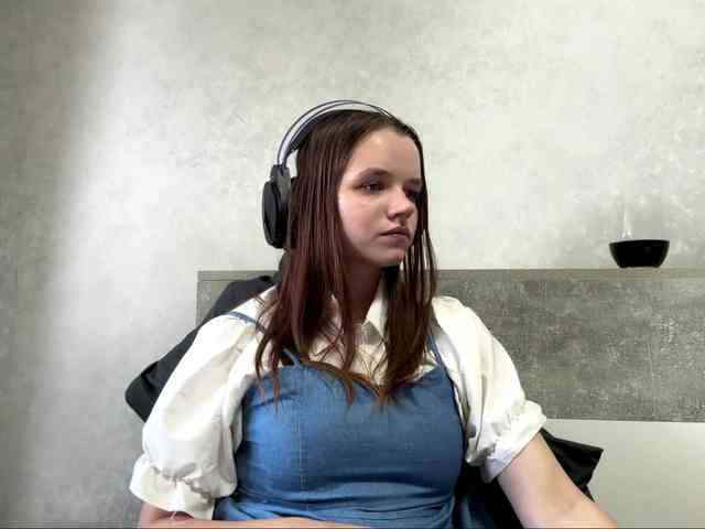 QueenieStuber webcam