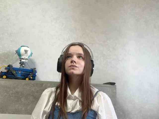 QueenieStuber webcam