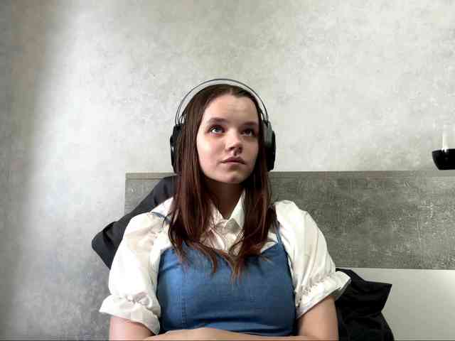 QueenieStuber webcam