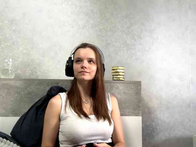 QueenieStuber webcam