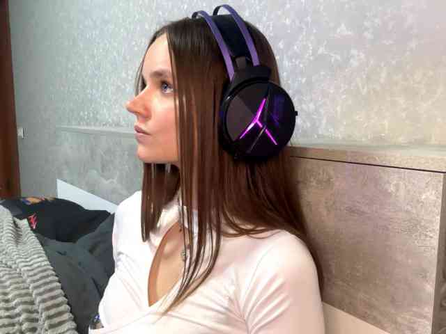 QueenieStuber webcam
