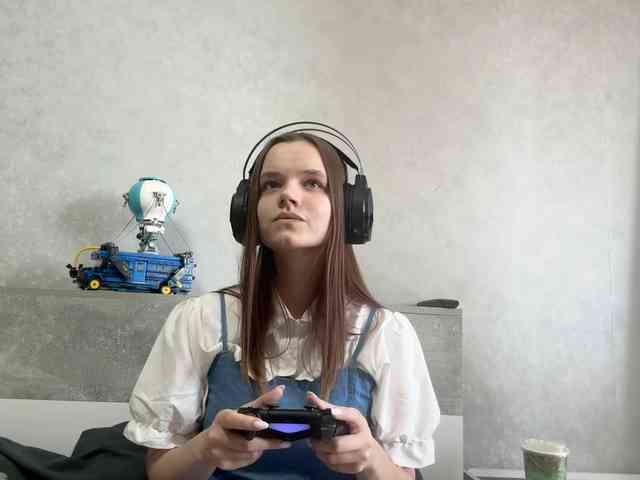 QueenieStuber webcam