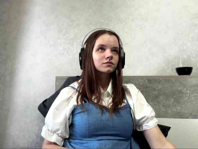 QueenieStuber webcam