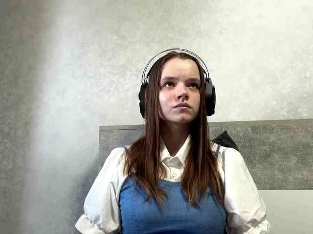 QueenieStuber webcam