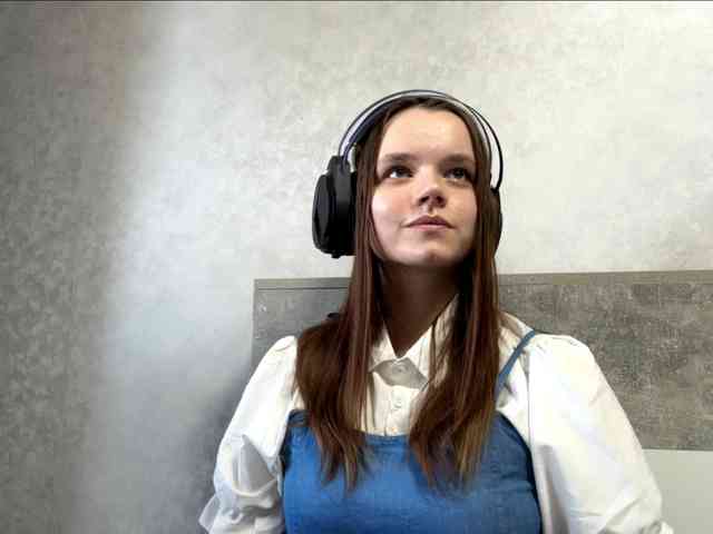 QueenieStuber webcam