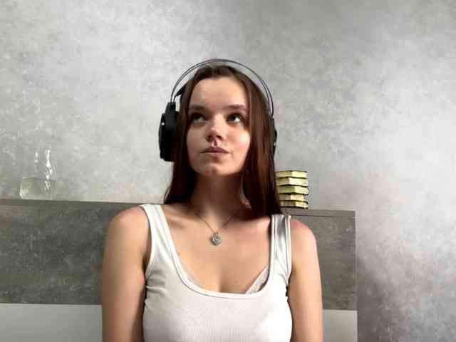 QueenieStuber webcam
